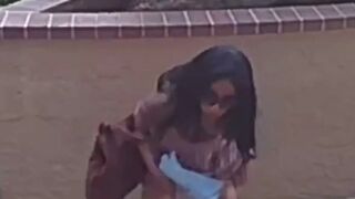 Sexy Latina takes a big shit out in public