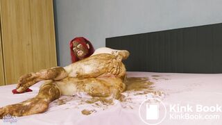 Christmas Panty Filling tripple panty poop