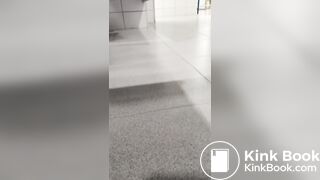 GIRL POOPS IN AURRERA 4.