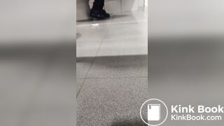 GIRL POOPS IN AURRERA 4.