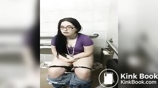 Girl pooping and farting on public toilet - video 3