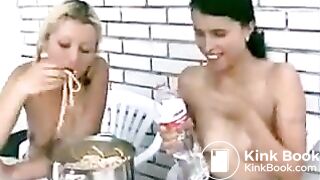 Mukbang ’ n ’ Shit