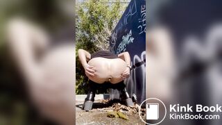 Public Poop Play: Risky Dump for Your Pleasure