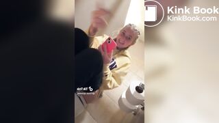 Best friends pooping together