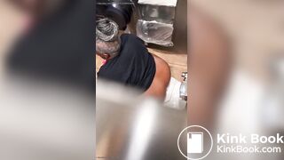 Ebony granny OVERSTALL shit voyeur