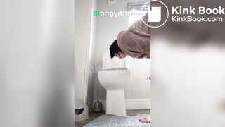 Pooping