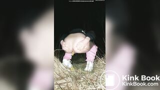 Plump Booty Girl Shits & Pisses Outside