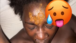 Dark Ebony Eat Her Shit