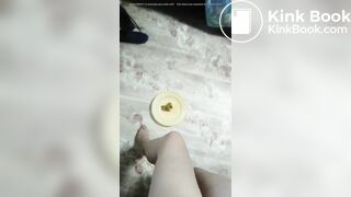Hot girl shitting on plate - video 6