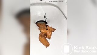 Indian women shitting - video 4