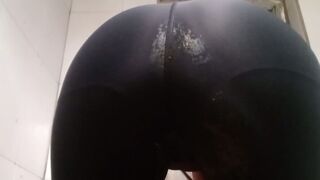Ebony black leggings poop