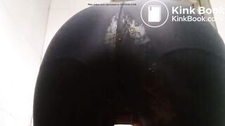Ebony black leggings poop