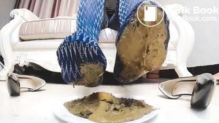 Chinese girl shit6
