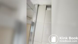 MUJER HACE CACA EN COPPEL