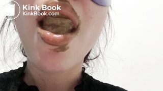 Shit in his mouth and kiss