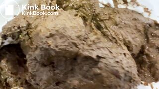 Huge shit in white tights