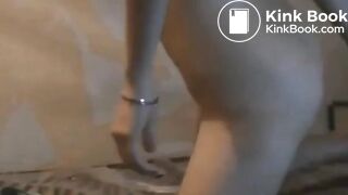 Hot girl shitting - video 34