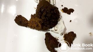 Huge panty poop and masturbation