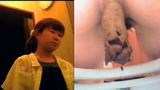 A woman who observes where her poop comes out