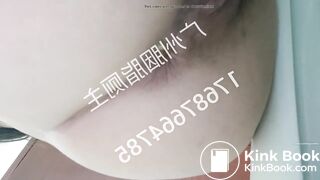 Girl FILLS the toilet!