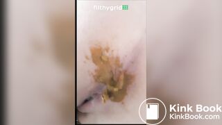 Toilet Sharting Femdom