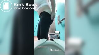 Girl pooping - video 178