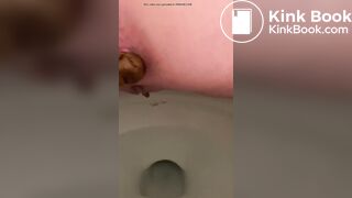 Gorgeous girl pooping - video 5