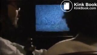 日本のビンテージ浣腸 - ビデオ4