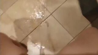 One of my favorite scat girl shitting in bathroom