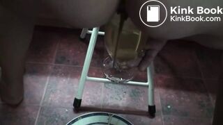 Latina shitting diarrhea on plate