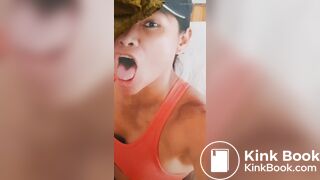 Shitting on asian girlfriends face