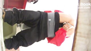 Japanese Poop Voyeur - video 2