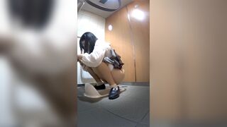 Japanese poop - video 24