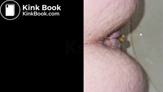 Bbw wife takes quick shit