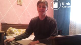 Hot Twink Pooping on His Bed