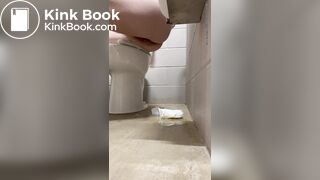 Shit on public bathroom floor - video 2