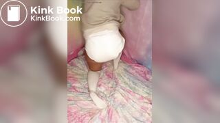 Diaper diarrhea in bed