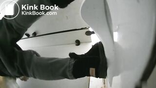 spy camera asian girl pee and shit.video_237