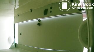 spy camera asian girl pee and shit.video_228