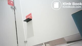 spy camera asian girl pee and shit.video_203
