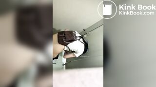 spy camera asian girl pee and shit.video_172