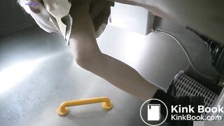 spy camera asian girl pee and shit.video_150
