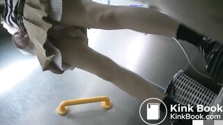 spy camera asian girl pee and shit.video_150
