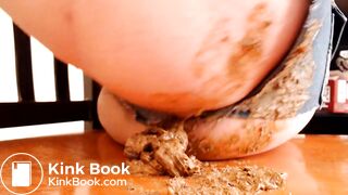 Tiny denim shorts poop