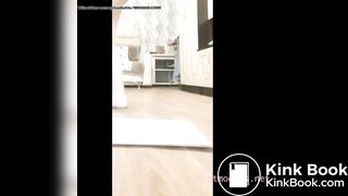 Hot girl shitting - video 25