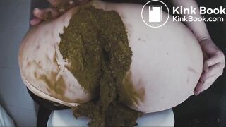 SBP panty poop ... part1