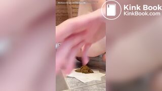 Hot girl shitting - video 19