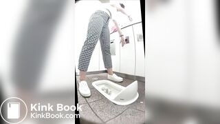 Japanese poop 3 - video 6