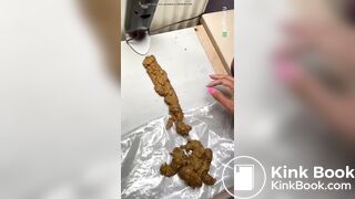 She pushes scat