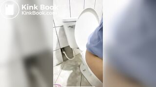 Girl Toilet Fart 2